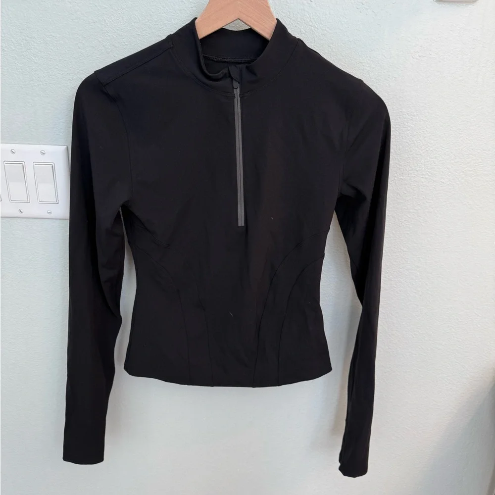Lululemon black Luxtreme Running Half-Zip - Picture 2 of 9
